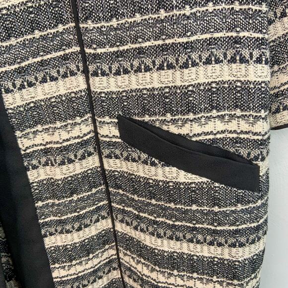 Anne Klein Cream & Navy Open Front Jacket - Picture 8 of 11